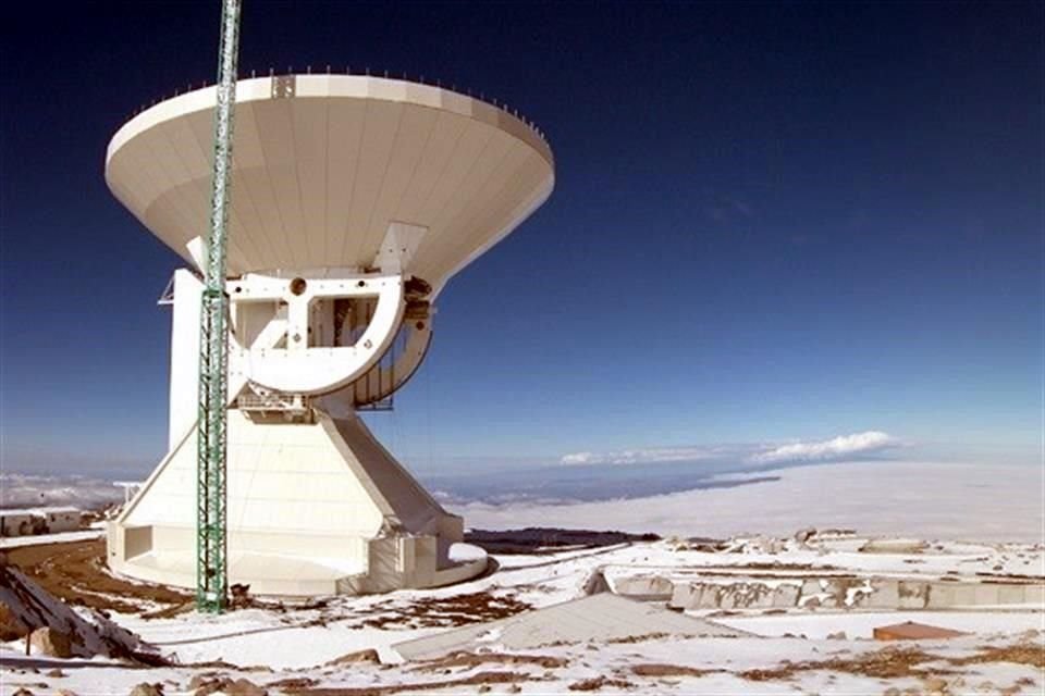 El radiotelescopio de plato único más grande del mundo, ubicado en la cima del Volcán Sierra Negra, en Puebla, vería suspendidas sus actividades por falta de recursos.