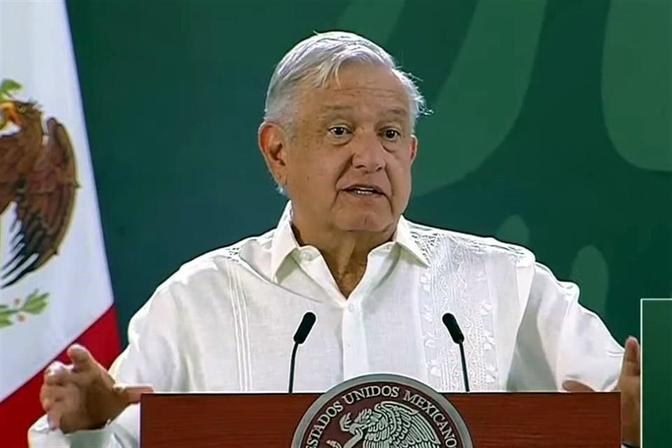 Andrs Manuel Lpez Obrador desde Villahermosa.
