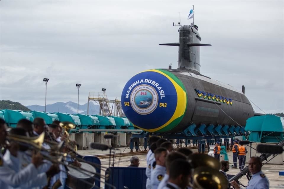 Ceremonia de botadura del submarino 'Tonelero' en el Complejo Naval de Itaguaí, en Río de Janeiro, Brasil.