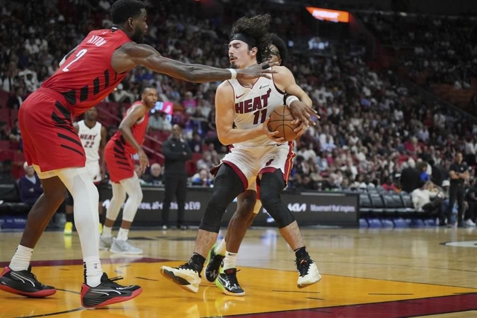 Con la participación de Jaime Jáquez, el Heat consiguió la victoria más holgada en su historia de la NBA, tras vencer 142-82 a Portland.