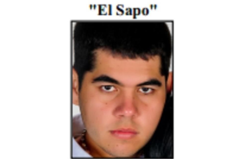'El Sapo' es hermano de Abundio Mendoza Gaytán, alias 'El Güero Abundio', quien era jefe regional del grupo criminal, hasta que fue detenido en enero de 2012 en Zapopan.