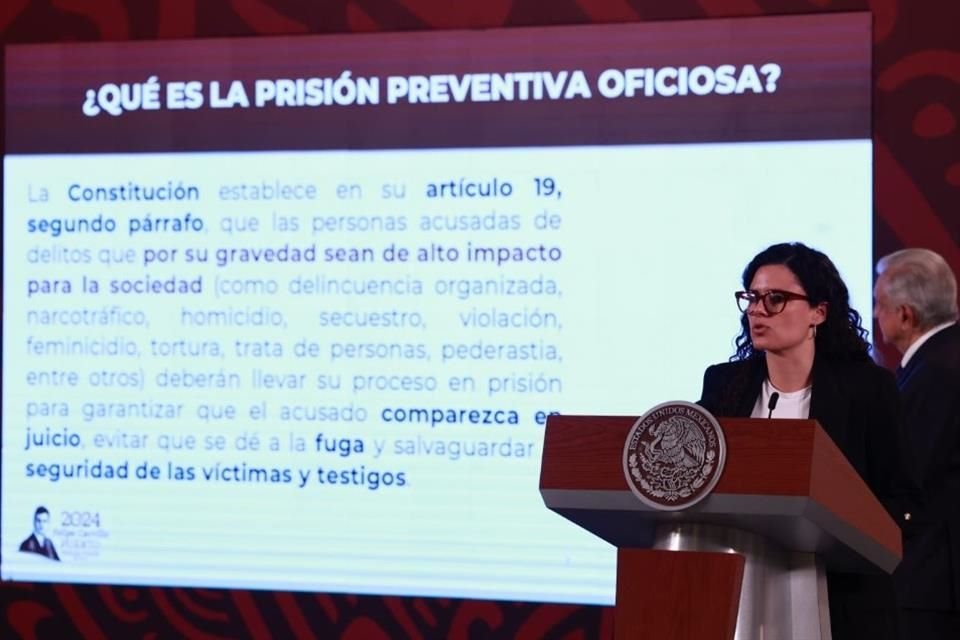 Luisa María Alcalde, titular de la Segob.