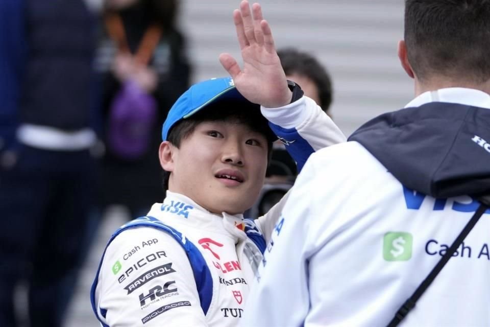 Yuki Tsunoda de Japón sería el gran rival de Checo Pérez para el asiento de Red Bull en 2025.