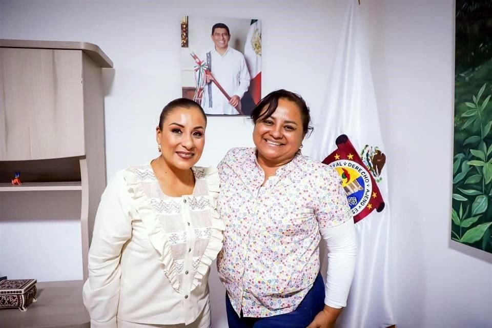 Hace apenas dos días, la Munícipe se reunió con Karina Barón, titular del Secretariado Ejecutivo de la Secretaría de Seguridad en Oaxaca.