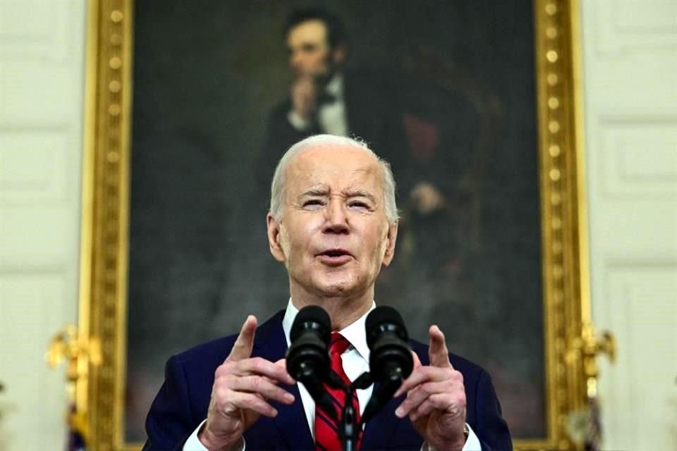 Joe Biden promulgó una ley de 95 mmdd que  que incluye ayuda para Ucrania e Israel y obliga a vender o prohibir TikTok en Estados Unidos.