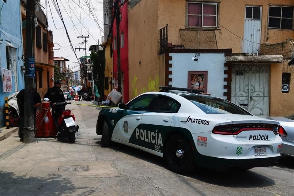 Según reportes preliminares, fue atacado afuera de su domicilio, sobre Andador Gustavo Díaz Ordaz. 