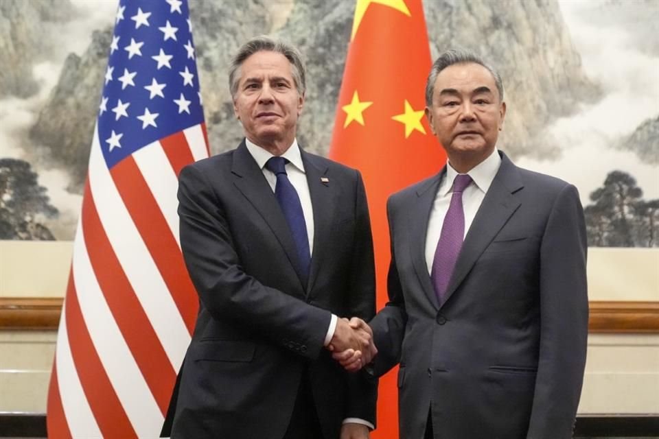 El Secretario de Estado de EU, Antony Blinken, se reunió con el Ministro de Relaciones Exteriores de China, Wang Yi, en Beijing.