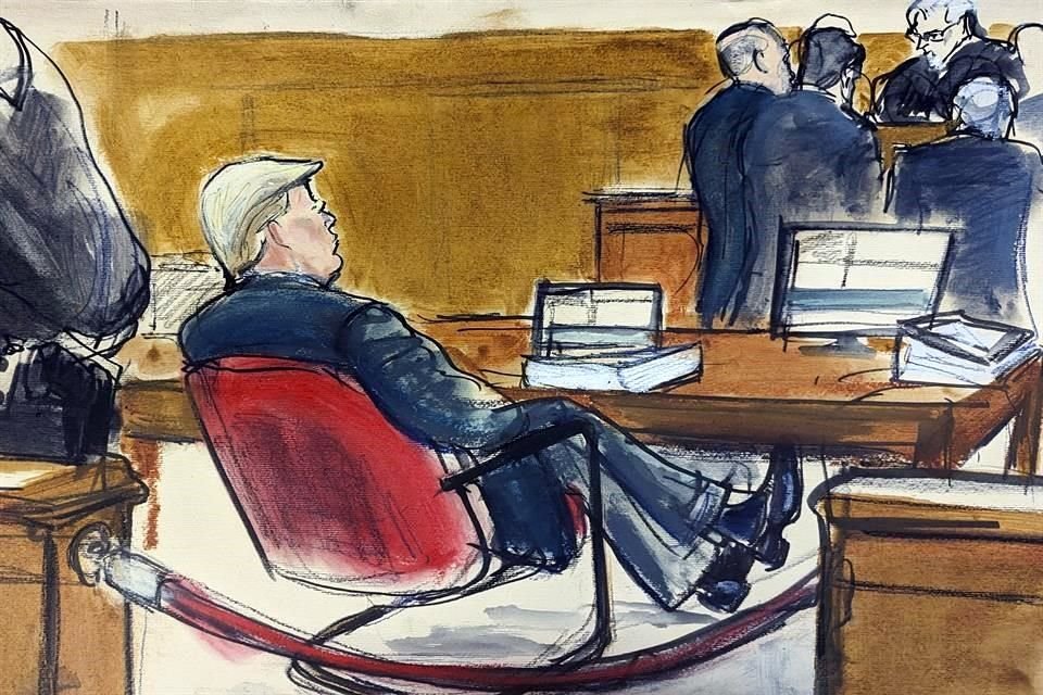 La defensa de Donald Trump cuestionó credibilidad del primer testigo de la Fiscalía en el juicio donde se le acusa de pagar a actriz porno.