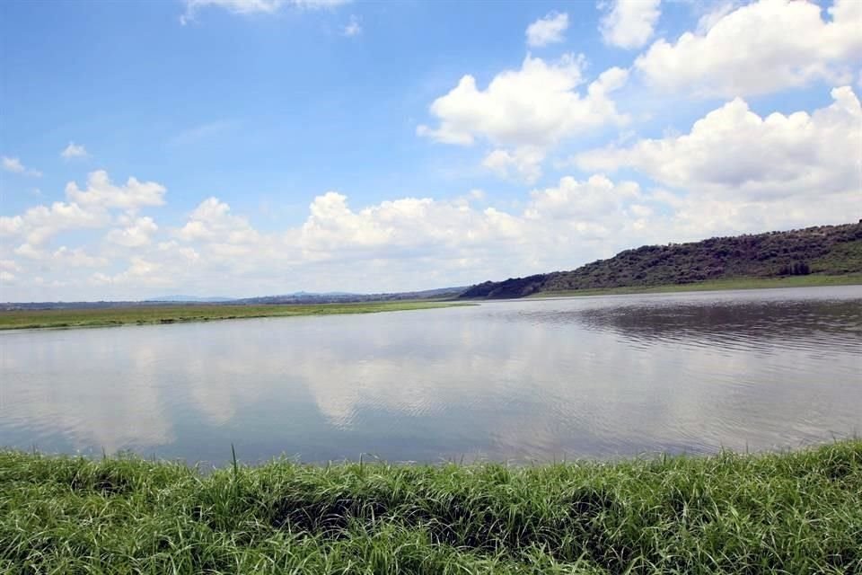Con las lluvias recientes, Presa Calderón recuperado cuatro centímetros que no han sido suficientes para rebasar el 19.36% de su capacidad.
