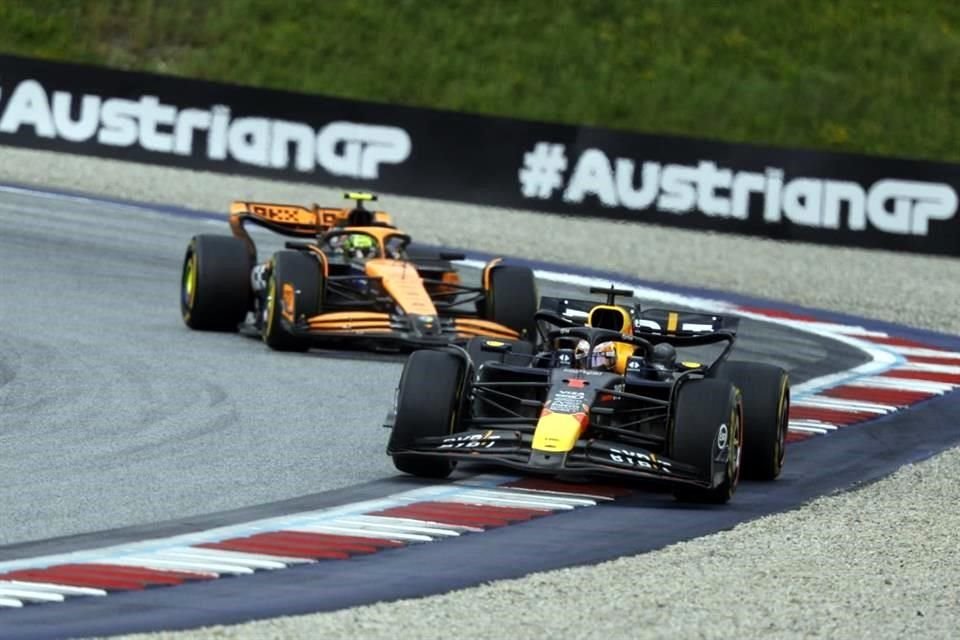 El accidente que se dio en el Gran Premio de Austria entre Max Verstappen y Lando Norris fue consecuencia de maniobras peligrosas, situación que ya había sucedido en 2021 con el propio Max y Hamilton.