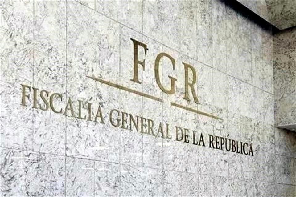 Dos procesados por delitos de delincuencia organizada y lavado en caso Estafa Maestra negocian con FGR para ser testigos colaboradores.