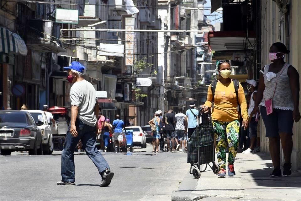 En Cuba se ha denunciado la escasez de medicamentos y alimentos pro la grave crisis económica, lo que disparó protestas a inicios de mes.