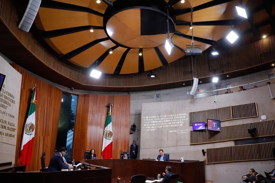 El TEPJF ha recibido 29 impugnaciones contra el freno que impuso el INE para promover la elección del próximo 1 de junio.