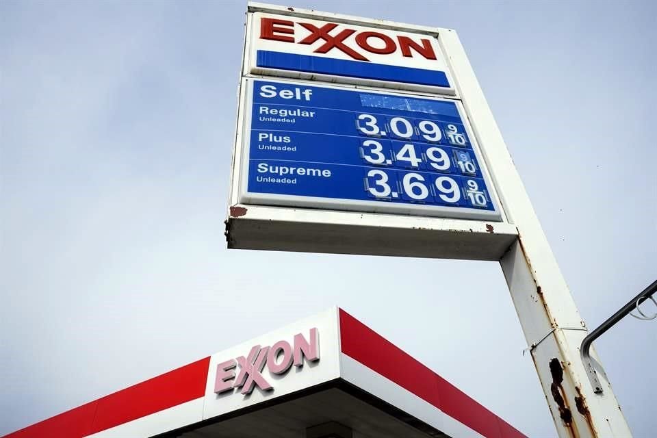 Exxon reportó 4 mil 690 millones de dólares en ganancias, el mejor trimestre desde fines de 2019.