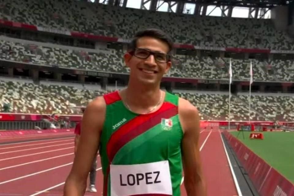Tonatiu López dominó su heat y avanzó a la Semifinal.
