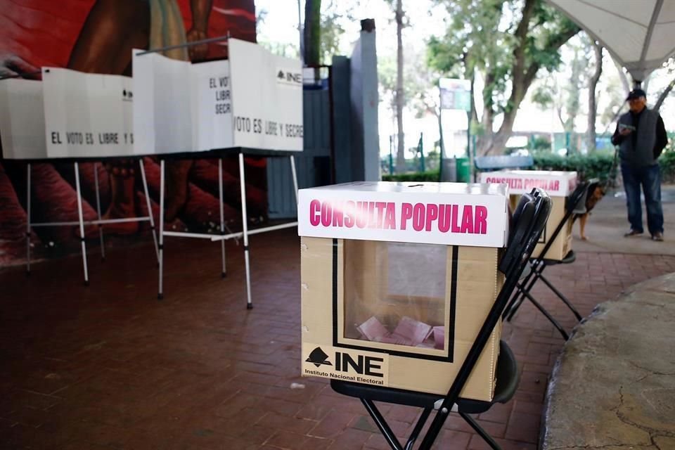 Aspecto de una casilla instalada en un parque de la Alcaldía Benito Juárez.