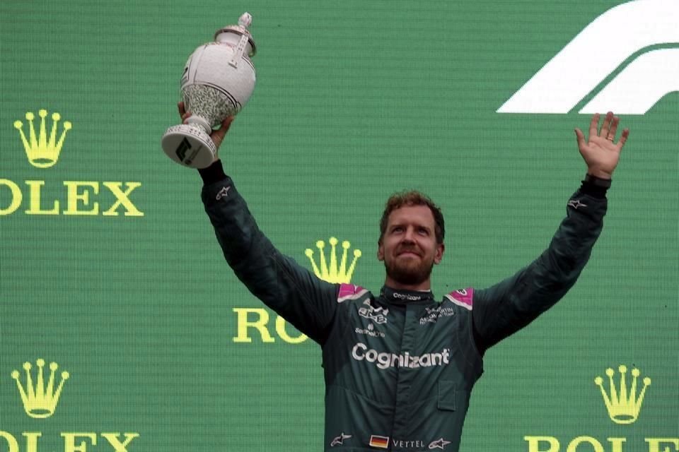 El piloto alemán Sebastian Vettel, cuádruple campeón del mundo de Fórmula 1, anunció que se retirará al término de la presente temporada.