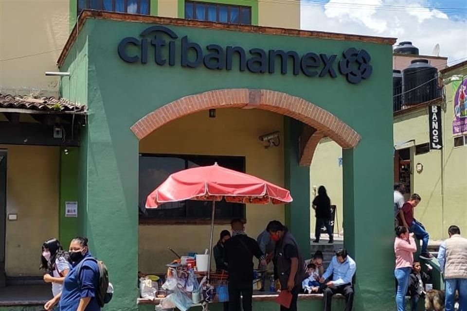 La venta de Banamex en México será el cierre de la reorganización global de Citi para enfocarse en operaciones institucionales, dijo su CEO.