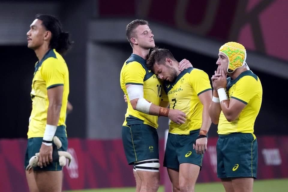 Algunos jugadores de rugby de Australia fueron señalados como los escandalosos en un vuelo.