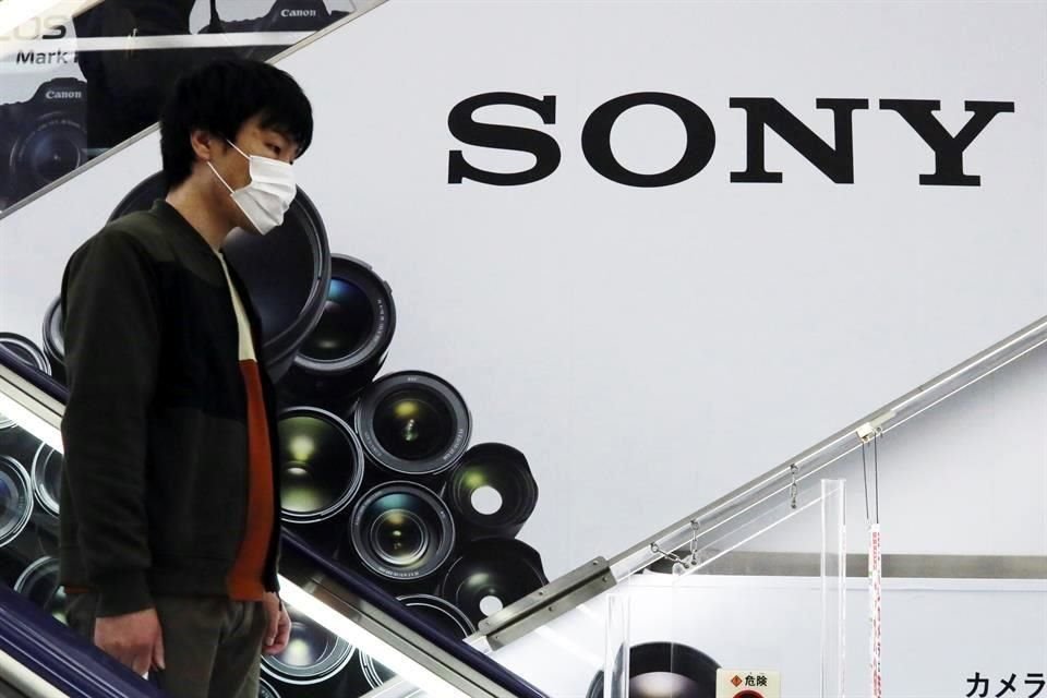 Sony dijo que espera mayores ingresos de las producciones de películas y programas de televisión, así como un aumento en los ingresos por tarifas de licencias.
