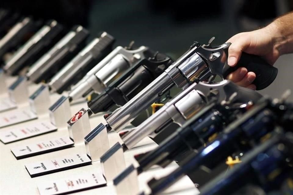 El Canciller Ebrard explicó los motivos de la demanda civil que la Administración de AMLO inició contra 11 fabricantes de armas en EU.