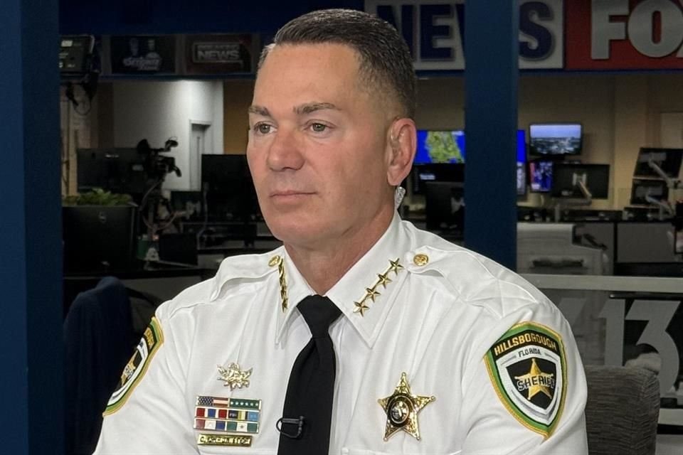 Chad Chronister se retiró para ser considerado como director de la DEA.