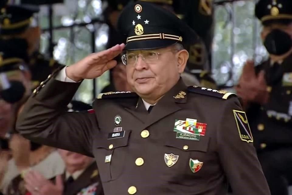 Titular de Sedena nombró a General Eufemio Ibarra Flores como Comandante del Ejército, figura que existe por primera vez en Fuerzas Armadas.