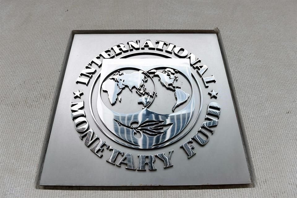 Según fuentes, México tiene la intención de reducir aún más la línea de crédito con el FMI el próximo año.