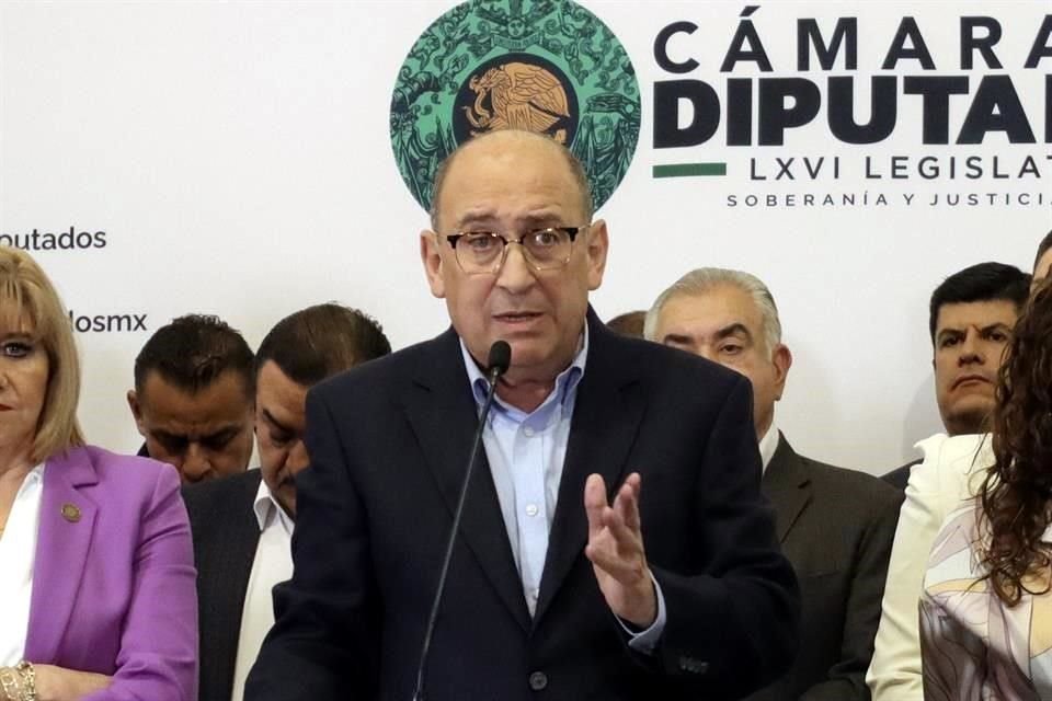 Rubén Moreira, coordinador del PRI en San Lázaro, cuestionó, además, la ausencia del SAT, Hacienda, la Marina, la Secretaría de Seguridad y los Gobernadores en el combate al huachicol.