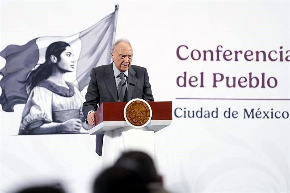 El Fiscal Gertz en la conferencia mañanera de hoy en Palacio Nacional.