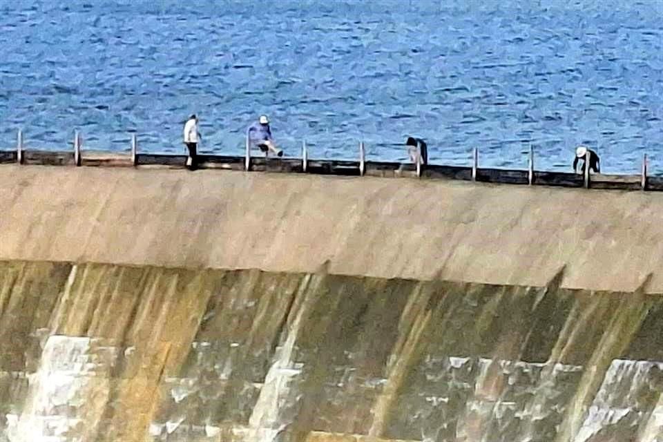 Presa Marte R. Gómez.