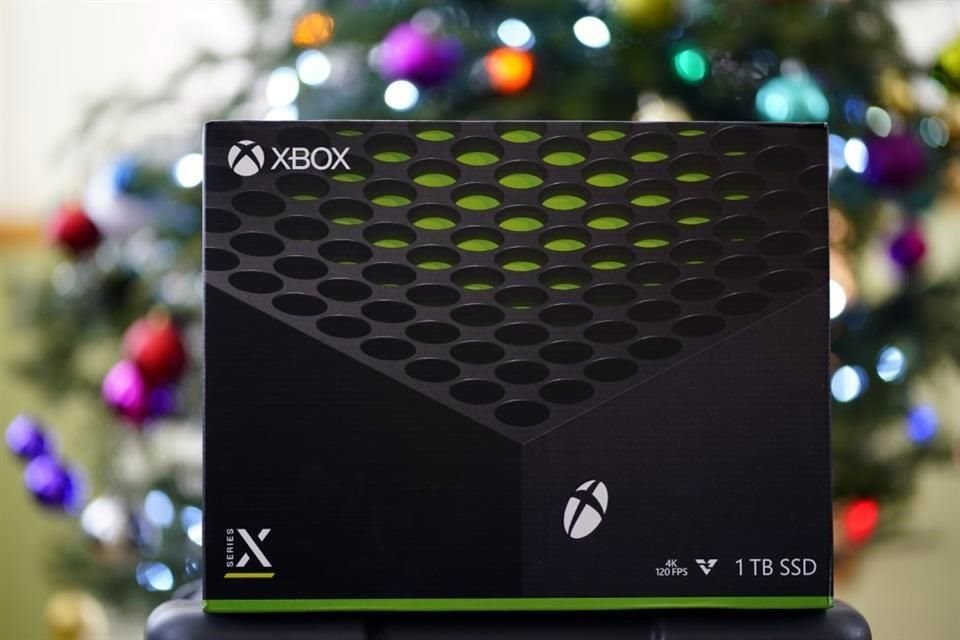 La consola Xbox Series X ahora tendrá un precio de alrededor de 700 dólares.