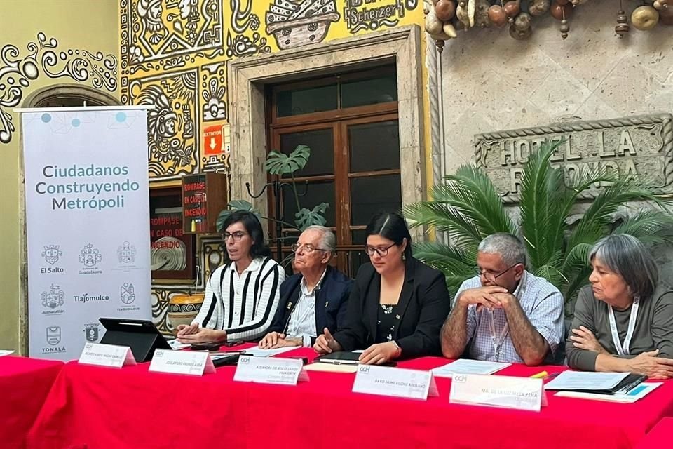 Consejo Ciudadano Metropolitano del Imeplan hizo un exhorto para que se reconsidere la instalación del sistema BRT en Carretera Chapala.