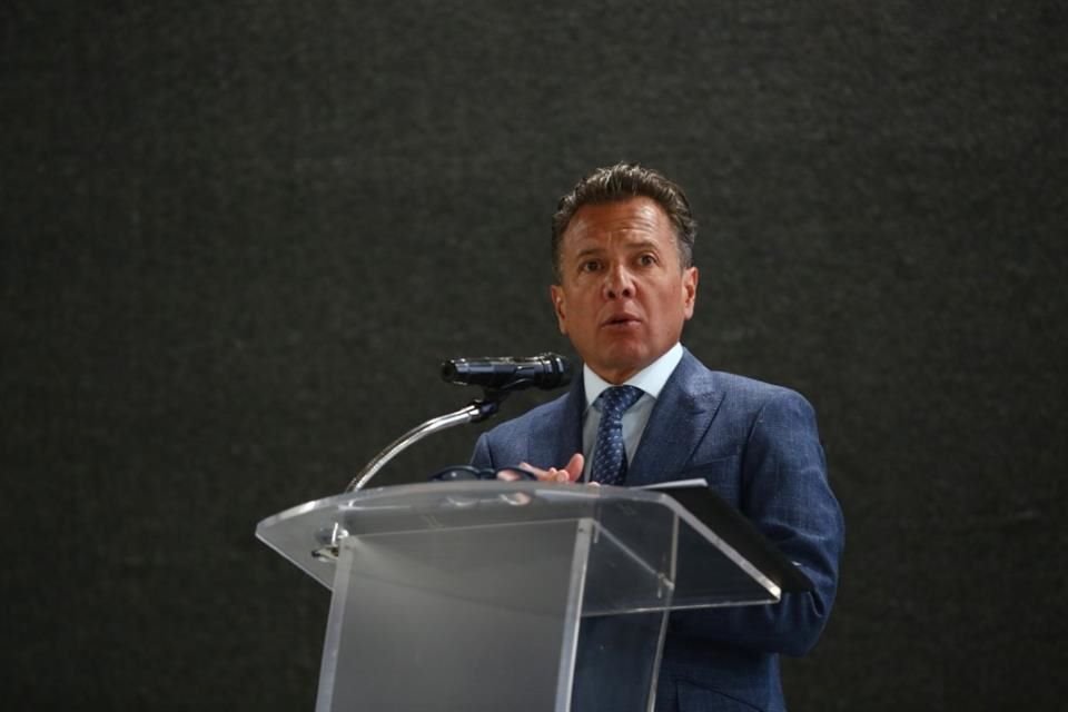 El Gobernador Pablo Lemus solicitó al Siapa dejar sin efectos el aumento de hasta 200 por ciento en las tarifas de agua, aprobado para el ejercicio 2026.