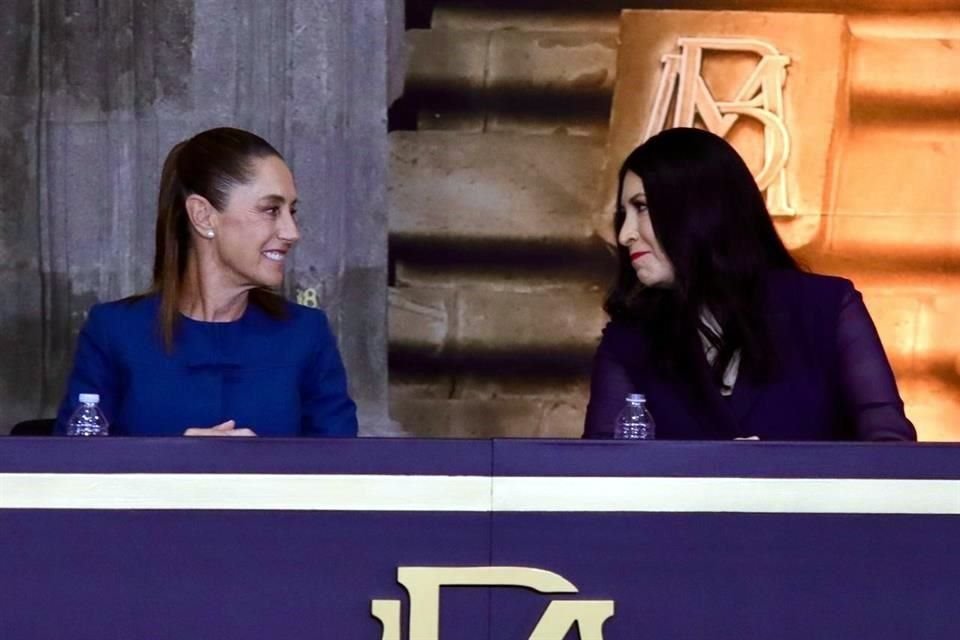 La Presidenta Sheinbaum con Victoria Rodríguez, gobernadora del Banxico.