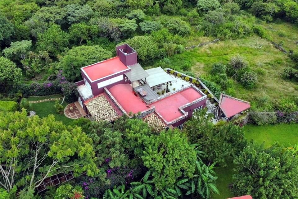 Comisariado de Bienes Comunales determinó que en octubre se decidirá si casa de Noroña en Tepoztlán será sometida a juicio de restitución.