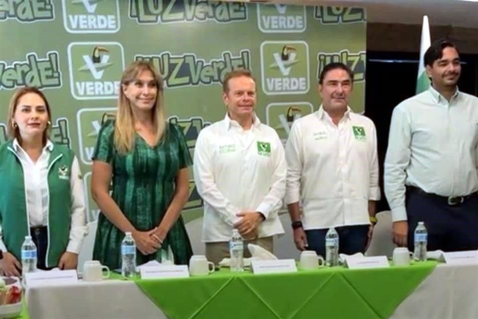 Arturo Escobar y Vega, coordinador nacional y miembro del Consejo Político Nacional del PVEM, proclamó a Ortiz como la candidata idónea para competir contra Morena.