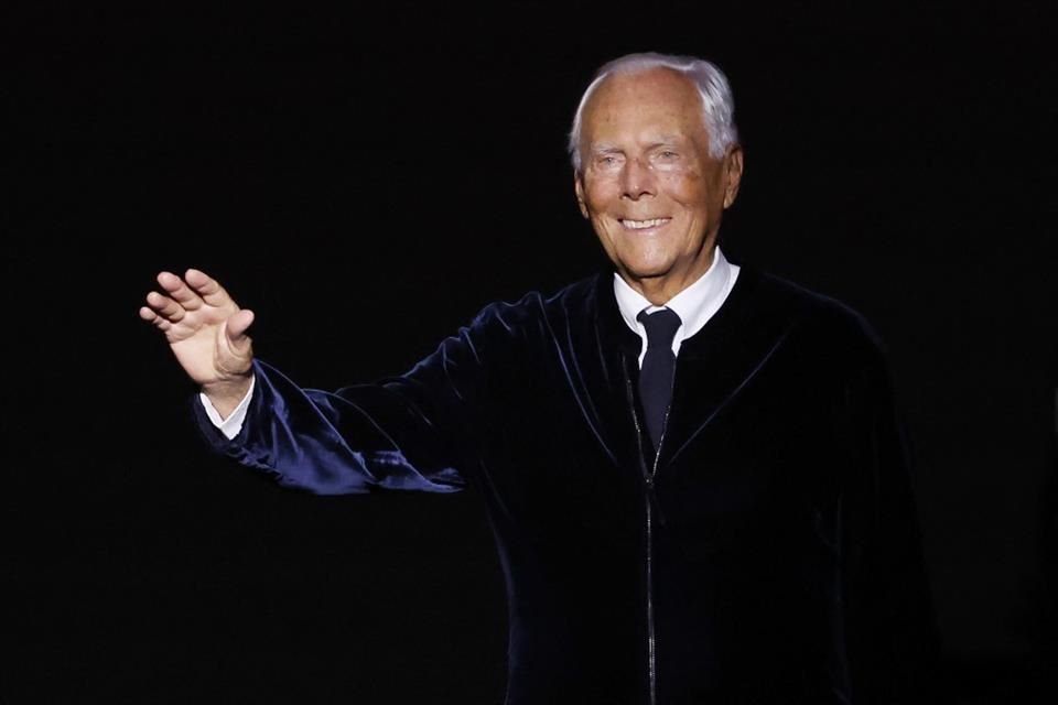 Giorgio Armani murió a los 91 años.