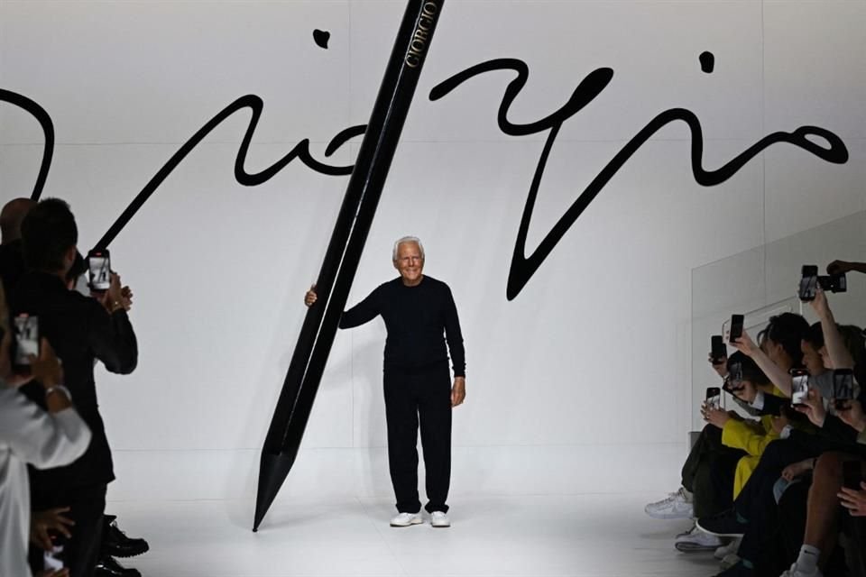 Giorgio Armani revolucionó la moda, el poder femenino y los perfumes, dejando un legado de elegancia, arte y responsabilidad social.