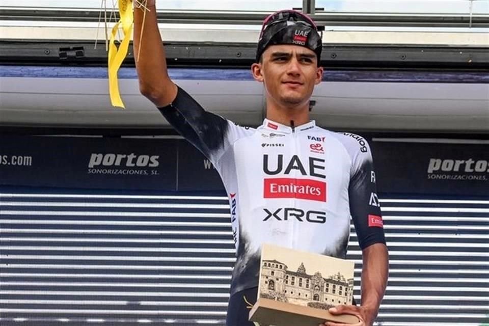 Isaac del Toro aseguró que mantuvo la calma pese al pinchazo en la quinta etapa de la Vuelta a Burgos y pudo salir con la victoria.