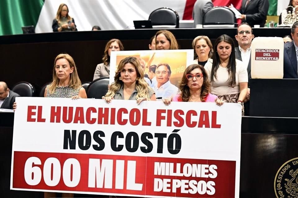 El Pleno de la Cámara de Diputados discutió la reforma a Ley Aduanera entre críticas de la Oposición.