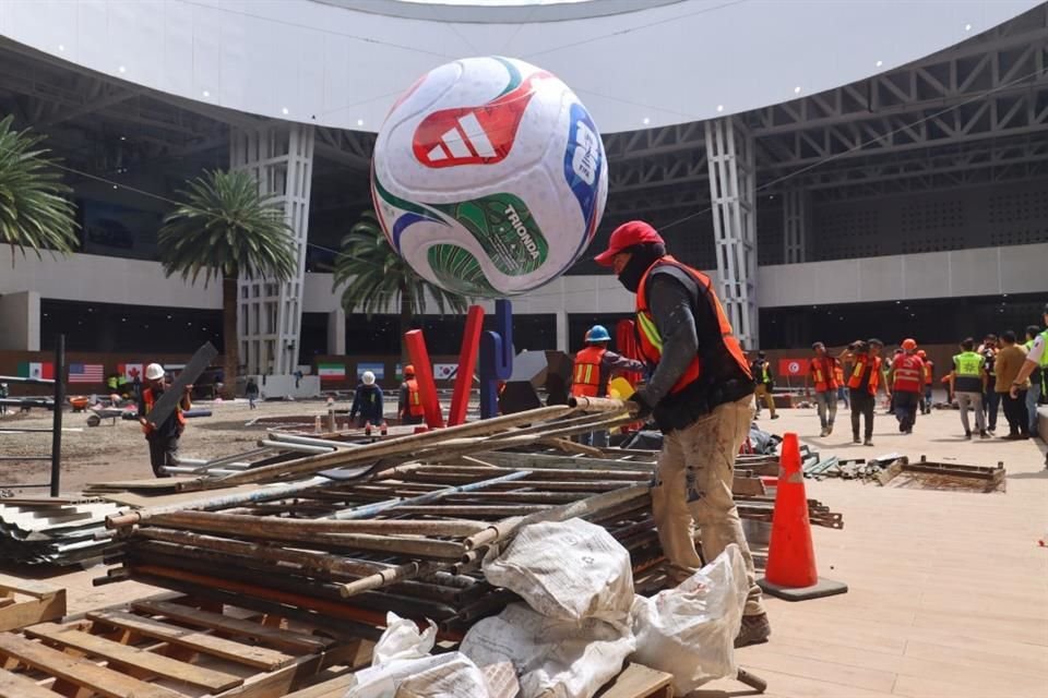 La terminal aérea recomendó a los pasajeros con vuelos programados mantenerse en contacto con sus aerolíneas para conocer el estatus de sus vuelos y revisar las redes sociales oficiales del aeropuerto para mayor información.