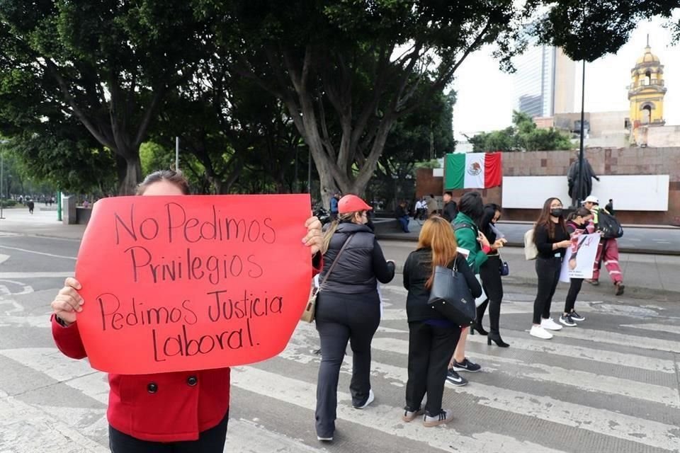Una trabajadora comentó que en la sede del Caballito a los trabajadores les da miedo porque los tienen amenazados.