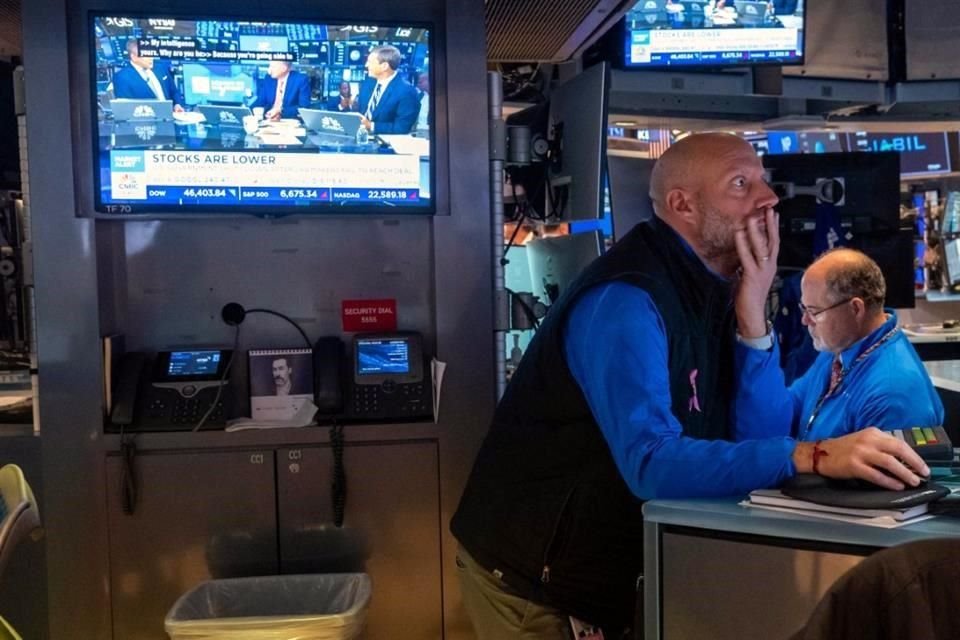 El índice Nasdaq ganó un 0.66% y el ampliado S&P 500 avanzó un 0.41%. El Dow Jones cerró cerca del equilibrio (-0.01%).