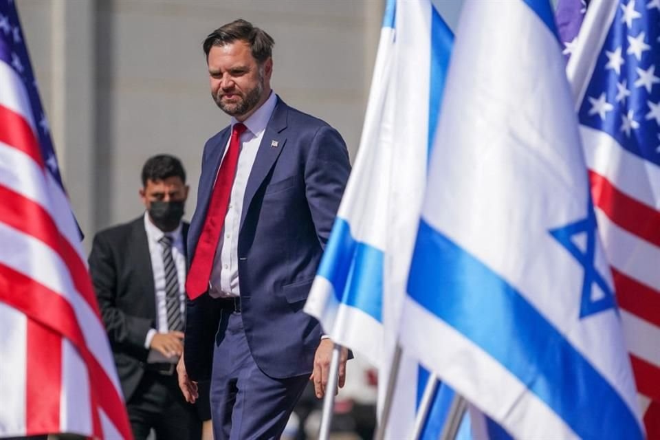 El Vicepresidente de EU, JD Vance, aterrizó en Israel para reunirse con el Primer Ministro y fortalecer el frágil alto al fuego en Gaza.