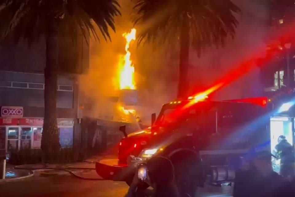 Il ristorante La Soldadera, situato nel quartiere Tabacalera del municipio di Cuauhtémoc, ha preso fuoco.