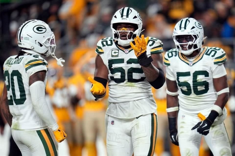 Green Bay scored 21 unanswered points in the fourth quarter and took the victory on the road against the Steelers.