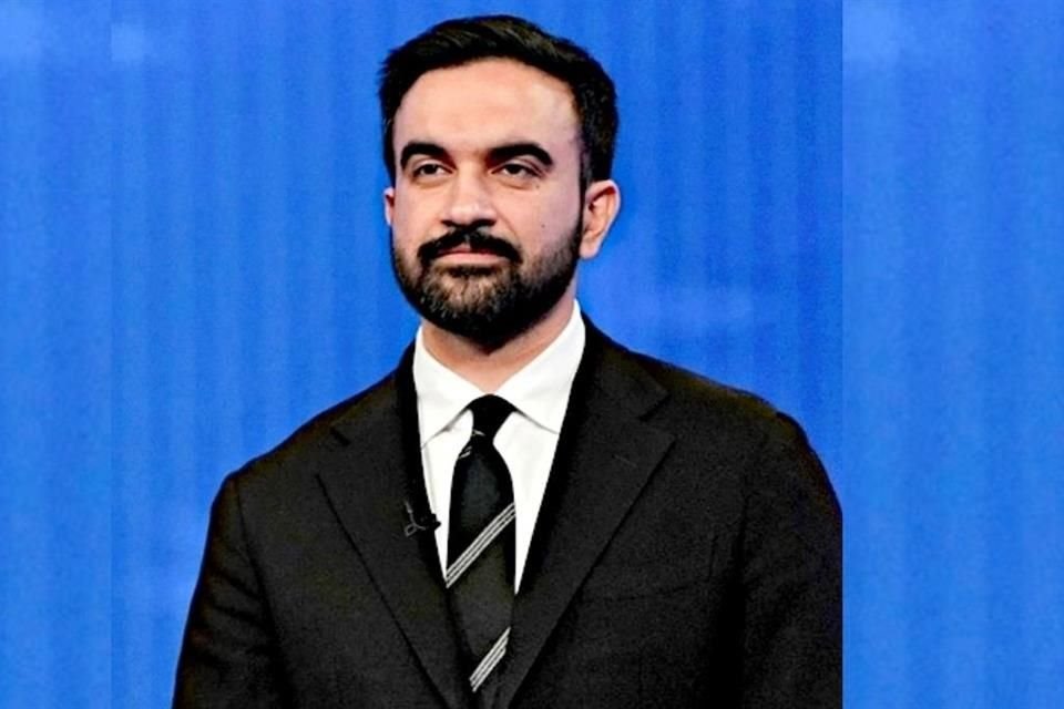 Uganda doğumlu, Müslüman kökenli 34 yaşındaki Zohran Mamdani, New York Belediye Başkanlığı'nı kazanması halinde ABD'de tarih yazmaya hazırlanıyor.