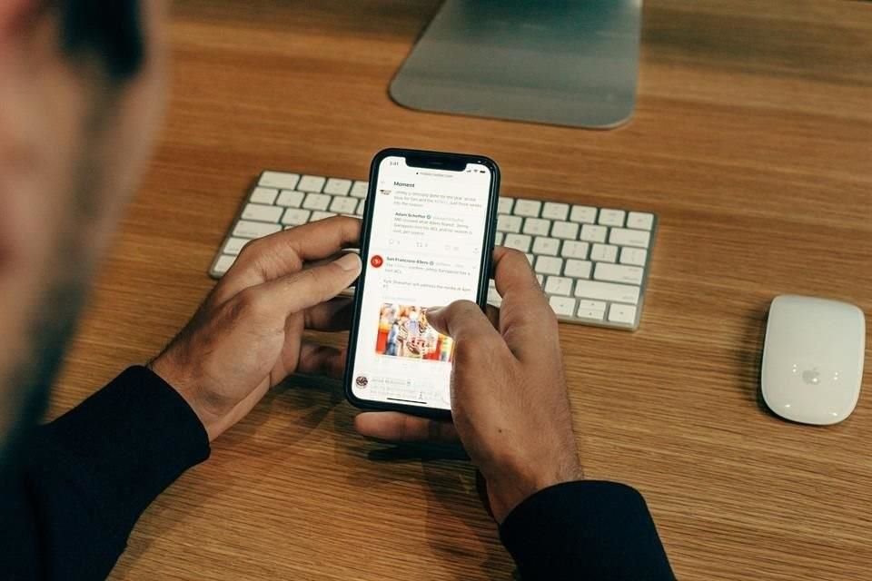 La UNESCO impulsa una agenda global contra la desinformación basada en tres ejes: gobernanza digital, alfabetización mediática y protección de la libertad de expresión.