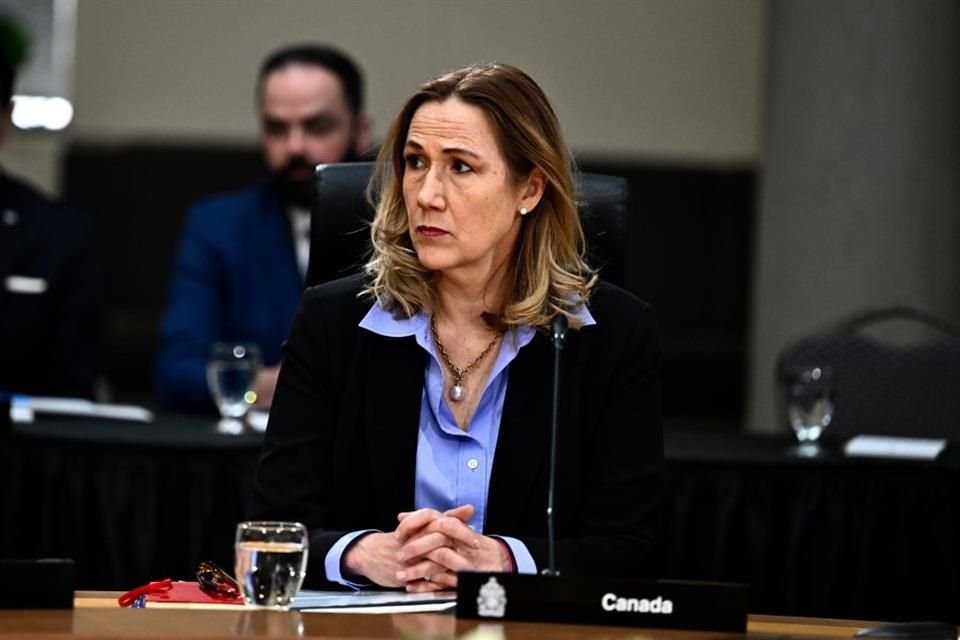 La Embajadora de Canadá en Estados Unidos, Kirsten Hillman durante una reunión de Primeros Ministros, el 15 de enero de 2025, en Ontario.